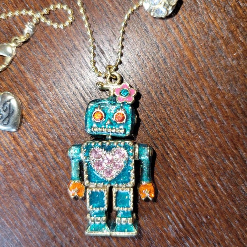 NWOT Betsy Johnson Robot Love Necklace